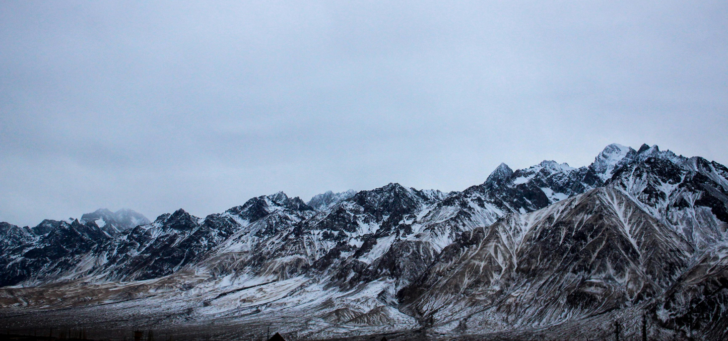 Pamir 7-Day Explorer: Karakul Lake & Silk Road Heritage